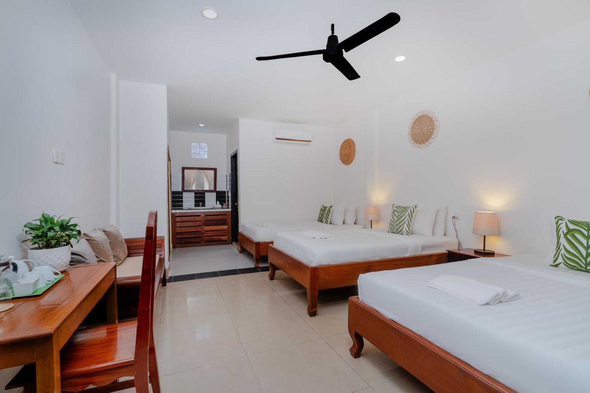 River Retreat Boutique Hotel Siem Reap Room photo